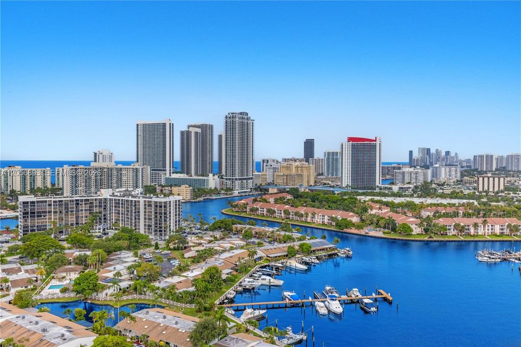 2500 PARKVIEW DR 2405, Hallandale Beach, FL 33009