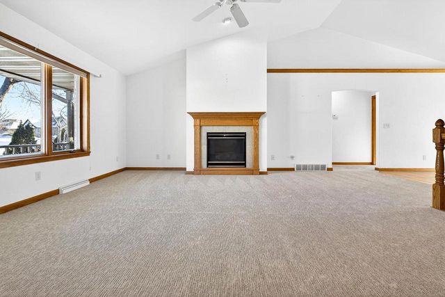 3321 E CANVASBACK LANE, Appleton, WI 54913