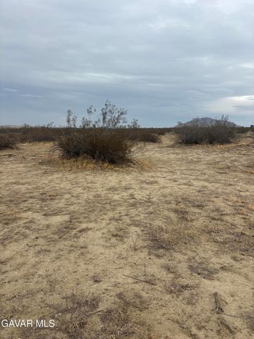 000 E 200 Ste Vic Ave R14 Ste Street, Palmdale, CA 93591