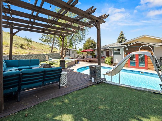 2100 Park Avenue, Klamath Falls, OR 97601