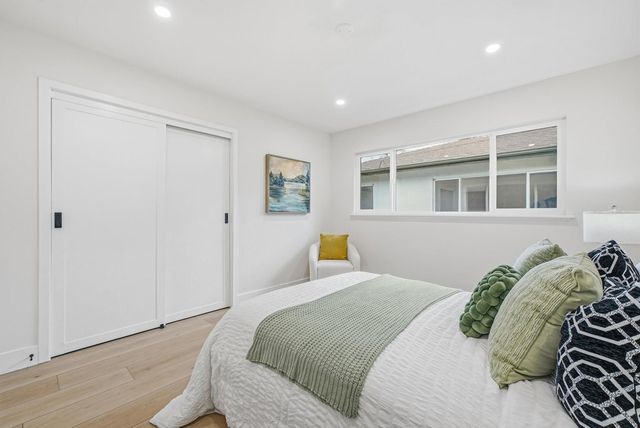 5912 5912 Mayhews Landing Rd, Newark, CA 94560