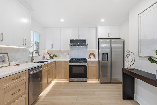 5912 5912 Mayhews Landing Rd, Newark, CA 94560