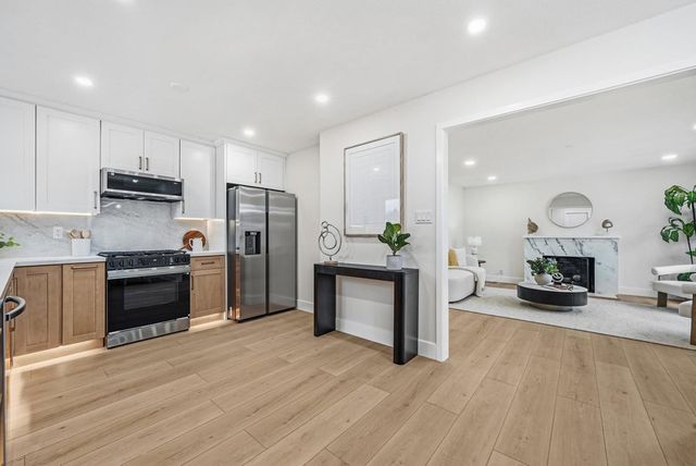 5912 5912 Mayhews Landing Rd, Newark, CA 94560