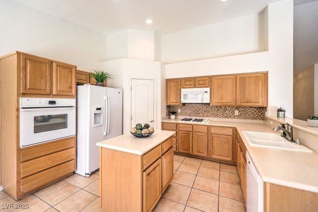 4185 Mita Way, Las Vegas, NV 89141