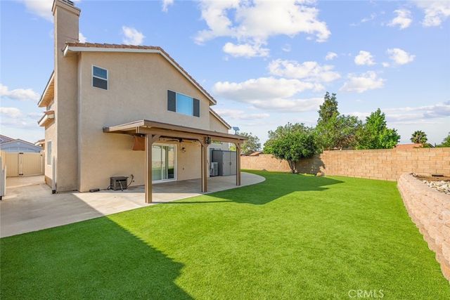 40027 Daphne Drive, Murrieta, CA 92563