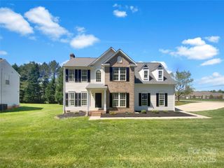 704 Georgie Street, Troutman, NC 28166