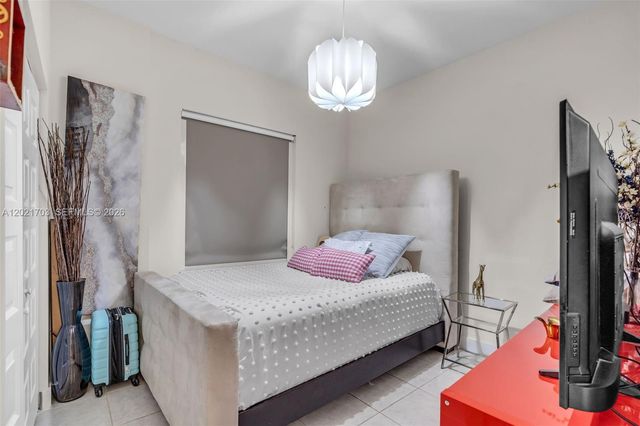 8015 NW 104th Ave 3, Doral, FL 33178