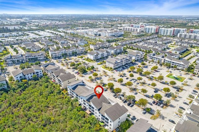 8015 NW 104th Ave 3, Doral, FL 33178