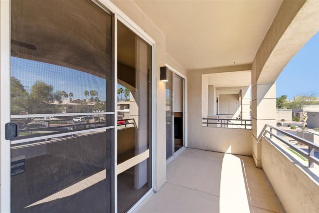 7009 E Acoma Drive Unit 2038, Scottsdale, AZ 85254