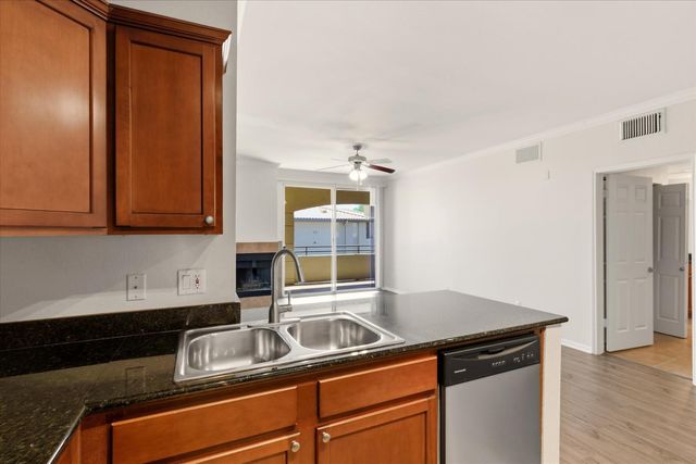 7009 E Acoma Drive Unit 2038, Scottsdale, AZ 85254