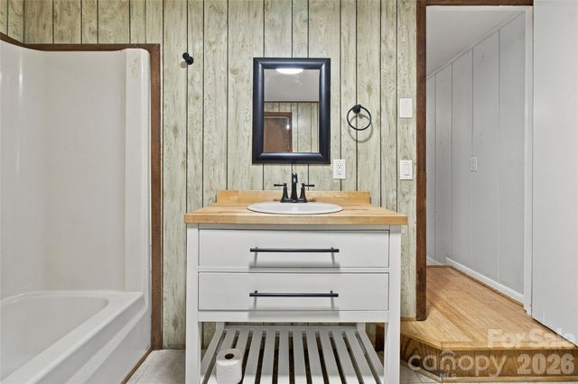 90 Beech Valley Estates, Weaverville, NC 28787
