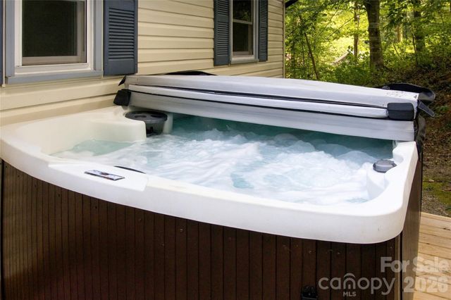 90 Beech Valley Estates, Weaverville, NC 28787