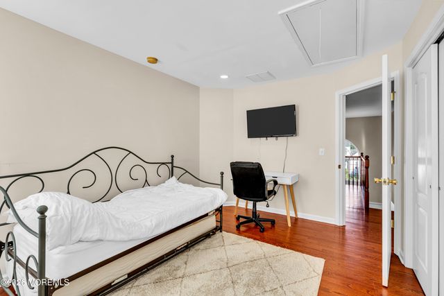 1668 Kalvel Court, Toms River, NJ 08755