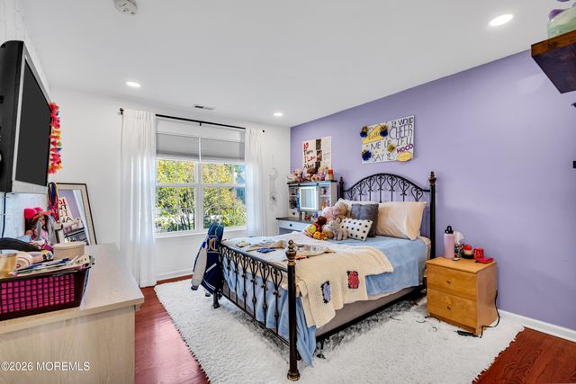 1668 Kalvel Court, Toms River, NJ 08755