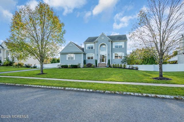 1668 Kalvel Court, Toms River, NJ 08755