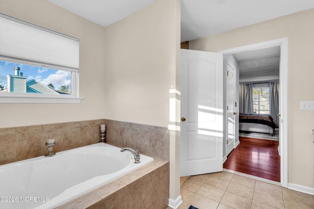 1668 Kalvel Court, Toms River, NJ 08755
