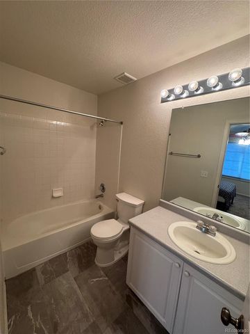 1382 S Cathay Court 102, Aurora, CO 80017