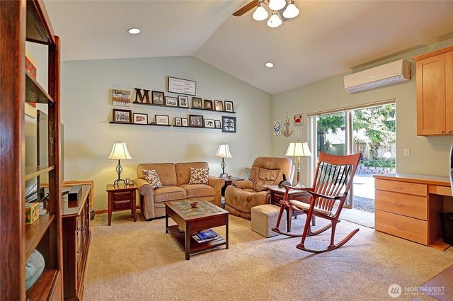 28 Zurich Court, Camano Island, WA 98282