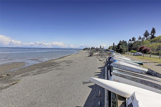 28 Zurich Court, Camano Island, WA 98282