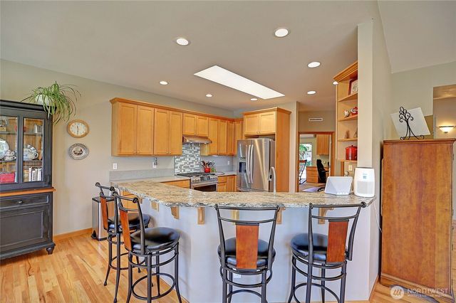 28 Zurich Court, Camano Island, WA 98282
