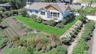 28 Zurich Court, Camano Island, WA 98282