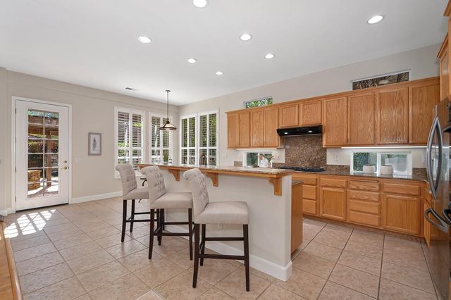 1651 Joshua Tree St, Davis, CA 95616