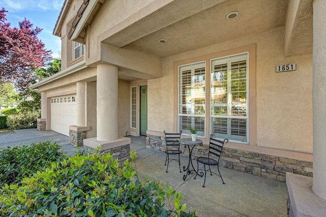 1651 Joshua Tree St, Davis, CA 95616