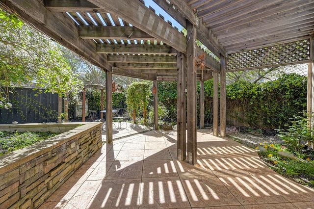 1651 Joshua Tree St, Davis, CA 95616