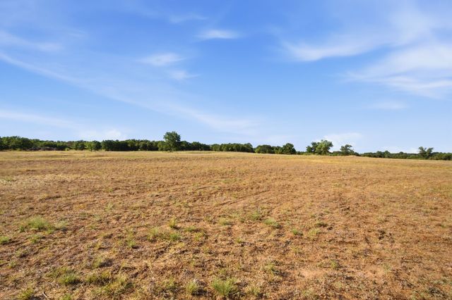 257 County Road 3850, Poolville, TX 76487