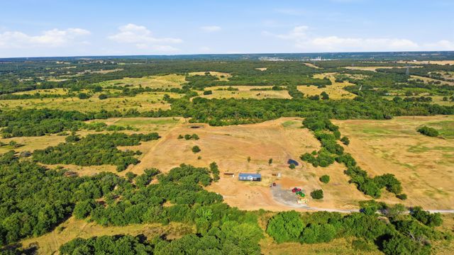 257 County Road 3850, Poolville, TX 76487