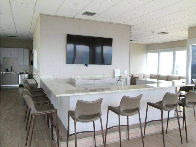 1370 S Ocean Boulevard 1206, Pompano Beach, FL 33062