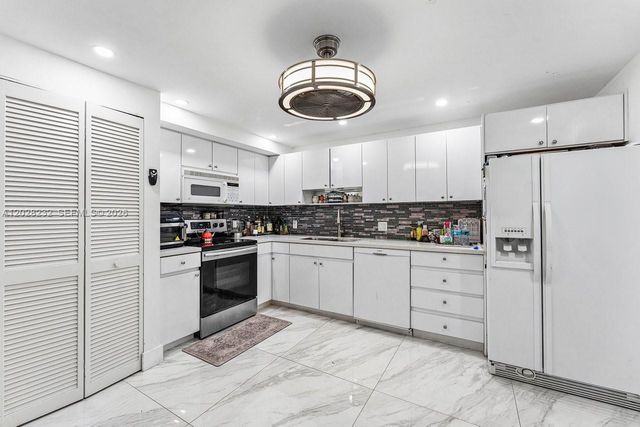 1370 S Ocean Boulevard 1206, Pompano Beach, FL 33062