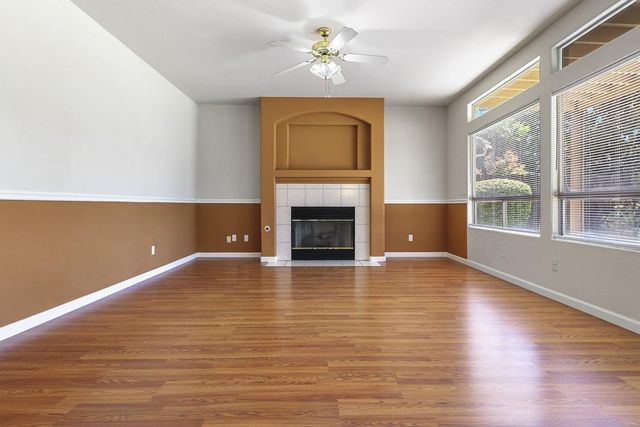 2037 E Lester Avenue, Fresno, CA 93720