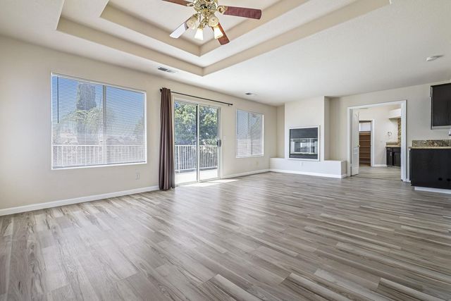 2037 E Lester Avenue, Fresno, CA 93720
