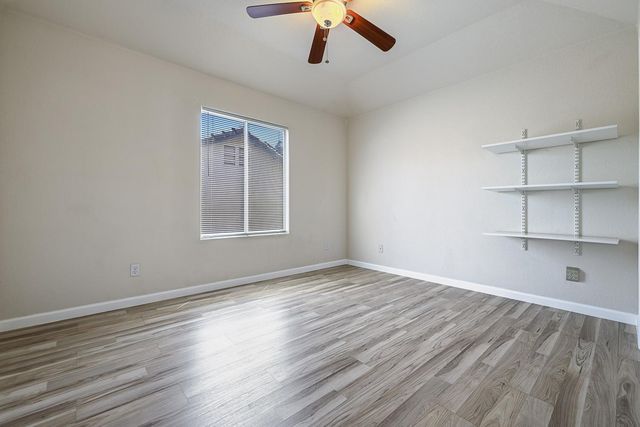 2037 E Lester Avenue, Fresno, CA 93720