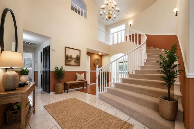 2037 E Lester Avenue, Fresno, CA 93720