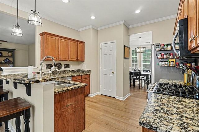 1001 City Market Street, Hoschton, GA 30548