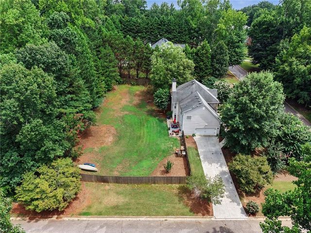 1001 City Market Street, Hoschton, GA 30548