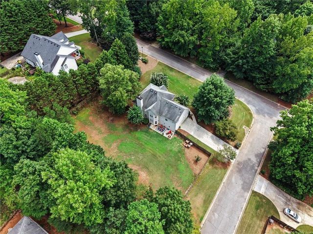 1001 City Market Street, Hoschton, GA 30548