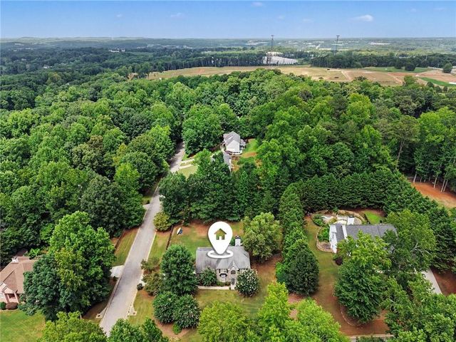 1001 City Market Street, Hoschton, GA 30548