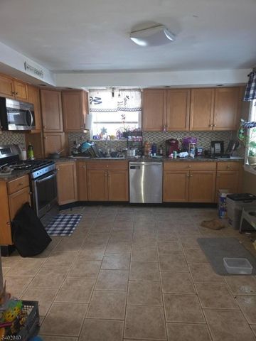 911 County Road 579, Flemington Boro, NJ 08822