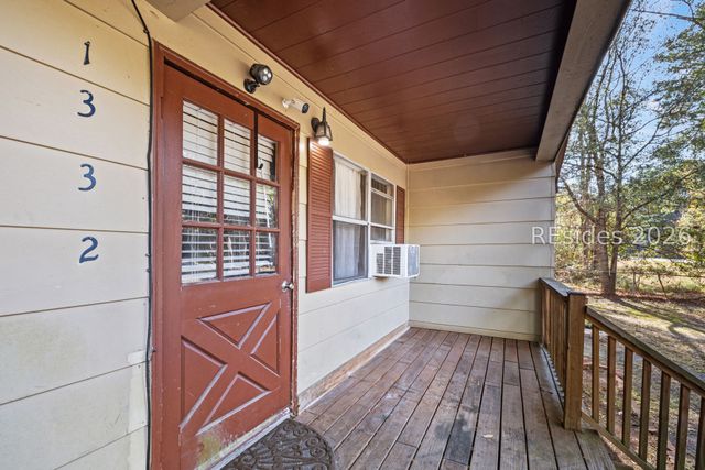 1332 Sea Island Pkwy, St Helena Island, SC 29920