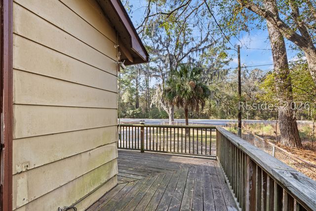 1332 Sea Island Pkwy, St Helena Island, SC 29920