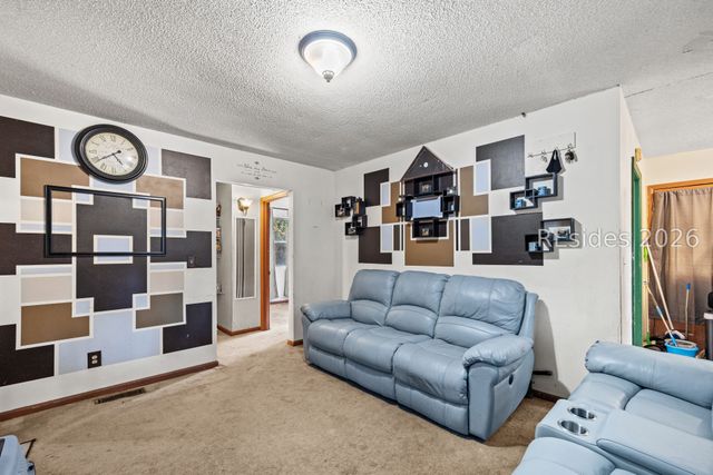 1332 Sea Island Pkwy, St Helena Island, SC 29920