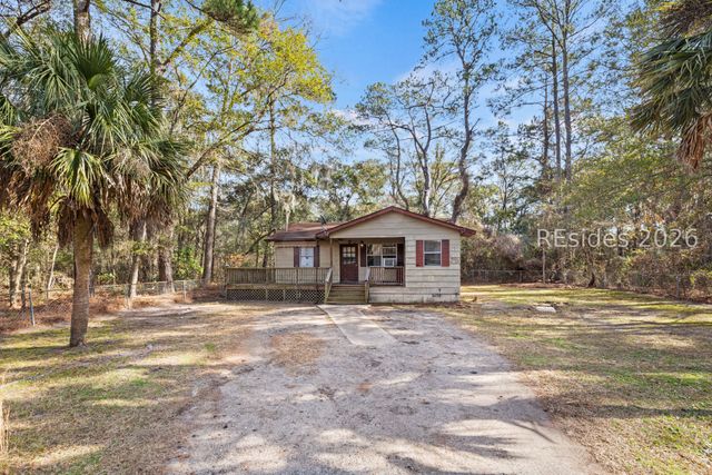 1332 Sea Island Pkwy, St Helena Island, SC 29920