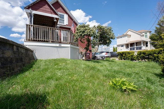 44 Kings Cove Way, Weymouth, MA 02191
