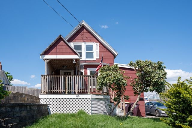 44 Kings Cove Way, Weymouth, MA 02191