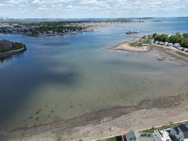 44 Kings Cove Way, Weymouth, MA 02191