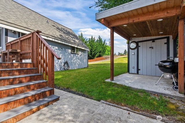 11 SE Skookum View Drive, Shelton, WA 98584