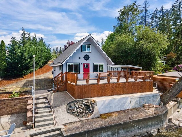 11 SE Skookum View Drive, Shelton, WA 98584